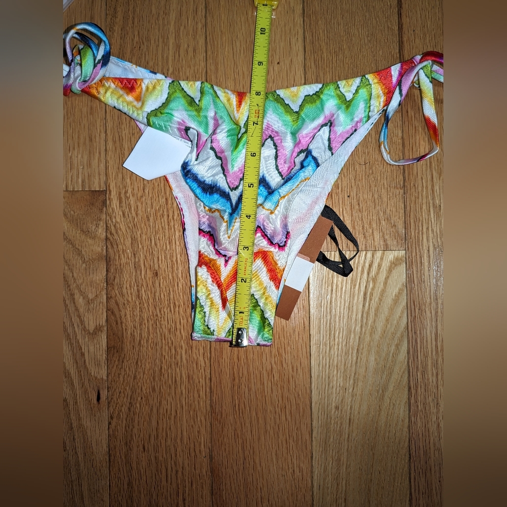 2B. NWT MISSONI ZIGZAG STRING BIKINI BOTTOM - Picture 2 of 5